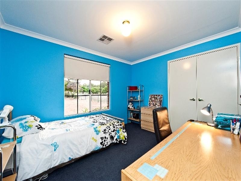 181 Pomeroy Road, Lesmurdie WA 6076