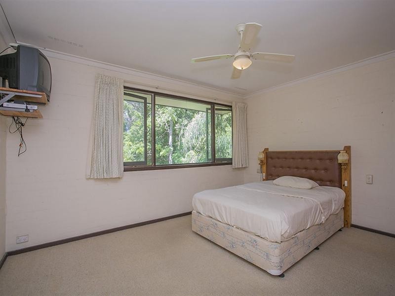 64 Valencia Road, Carmel WA 6076