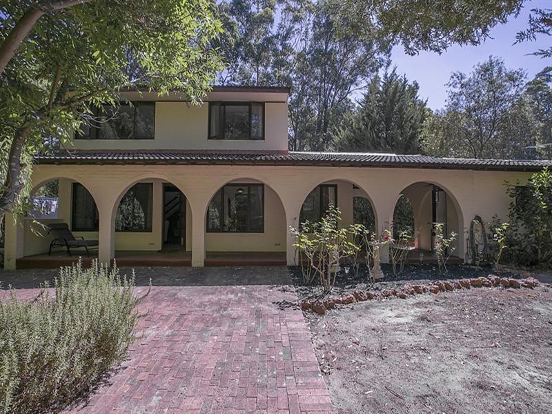 64 Valencia Road, Carmel WA 6076