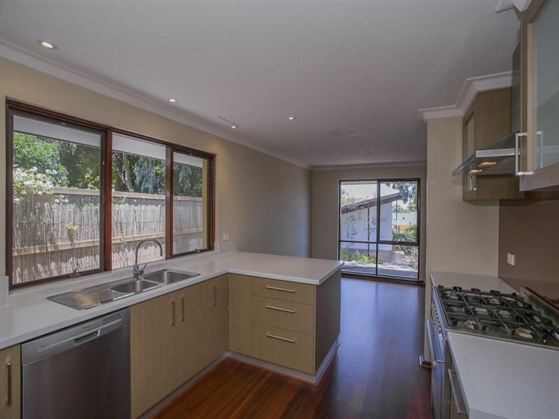 12 Shirley Road, Walliston WA 6076