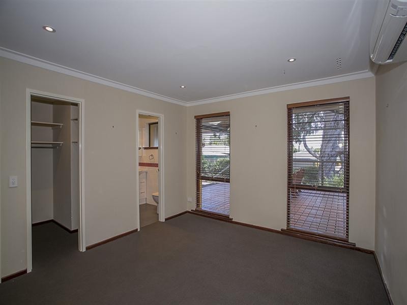 12 Shirley Road, Walliston WA 6076