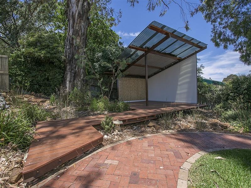 12 Shirley Road, Walliston WA 6076