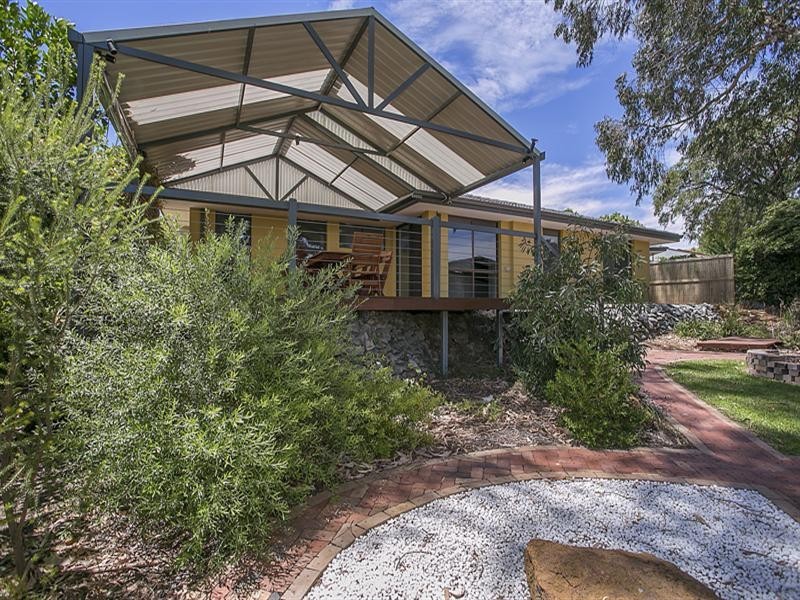 12 Shirley Road, Walliston WA 6076