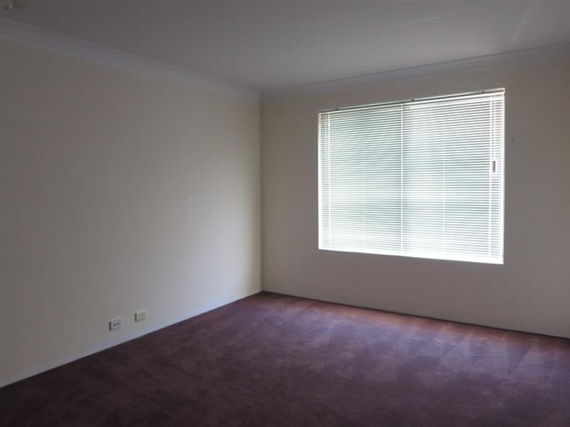 54 Boodjera Bend, Forrestfield WA 6058