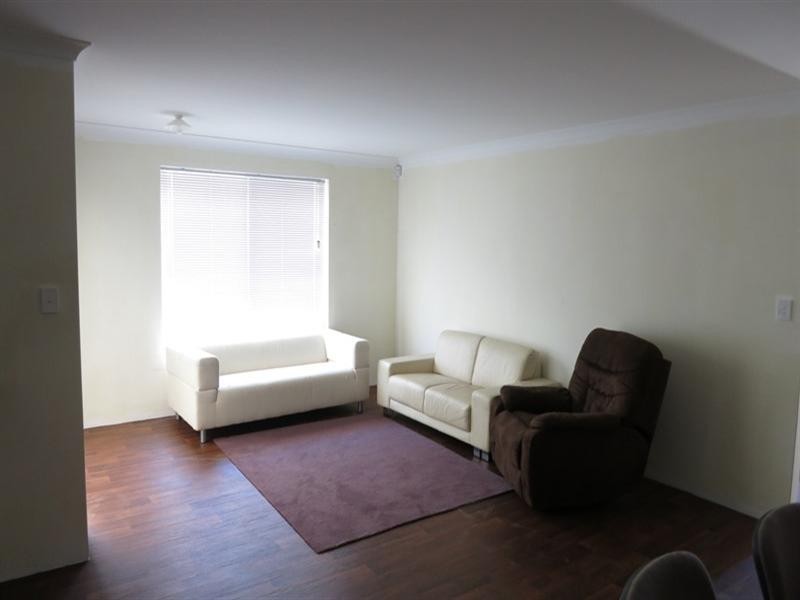 54 Boodjera Bend, Forrestfield WA 6058