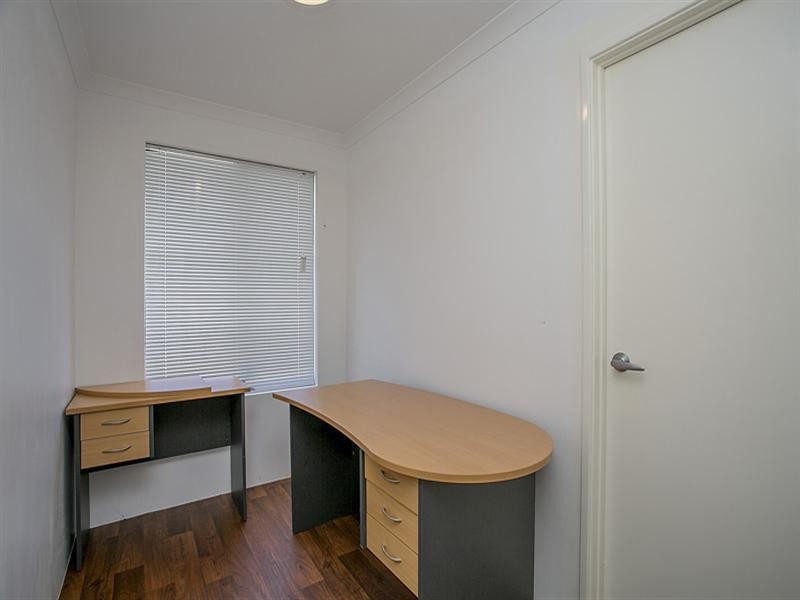 54 Boodjera Bend, Forrestfield WA 6058