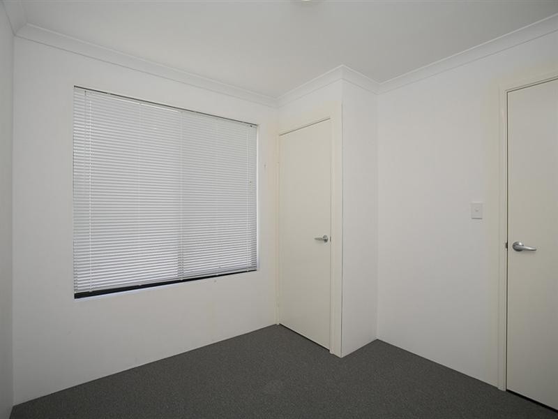 54 Boodjera Bend, Forrestfield WA 6058