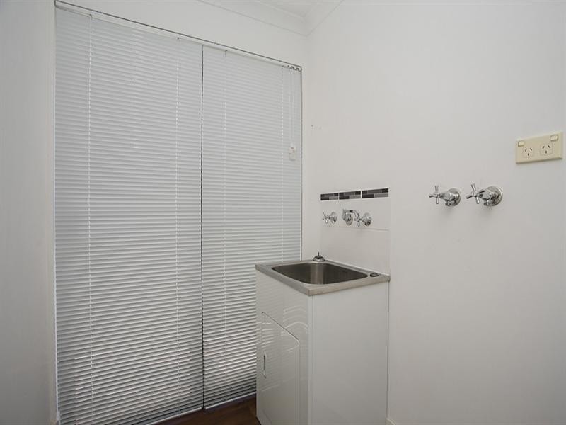 54 Boodjera Bend, Forrestfield WA 6058