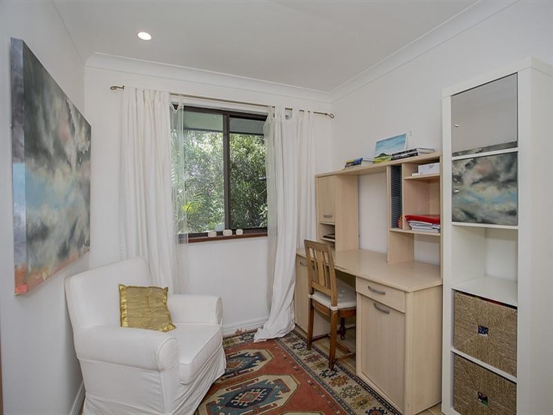 15 Welshpool Road East, Lesmurdie WA 6076