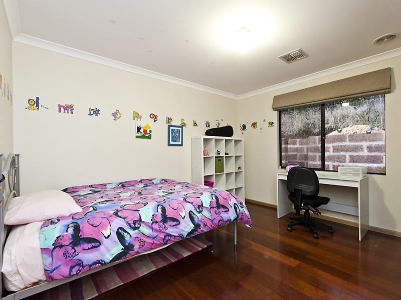 68b Croyden Road, Roleystone WA 6111