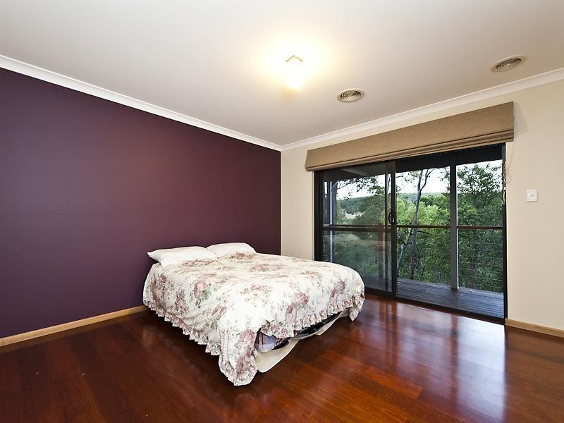 68b Croyden Road, Roleystone WA 6111