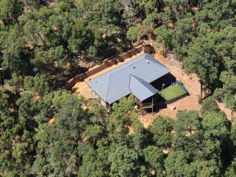 68b Croyden Road, Roleystone WA 6111