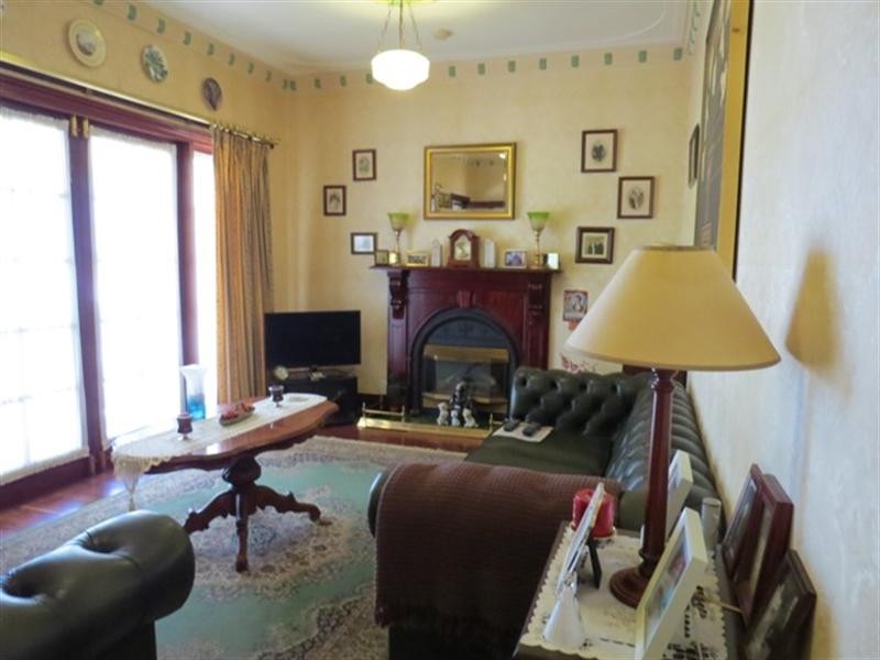 12 Lane Road, Kalamunda WA 6076