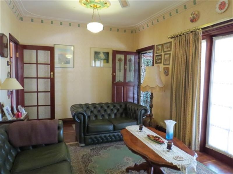 12 Lane Road, Kalamunda WA 6076