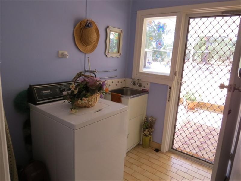 12 Lane Road, Kalamunda WA 6076