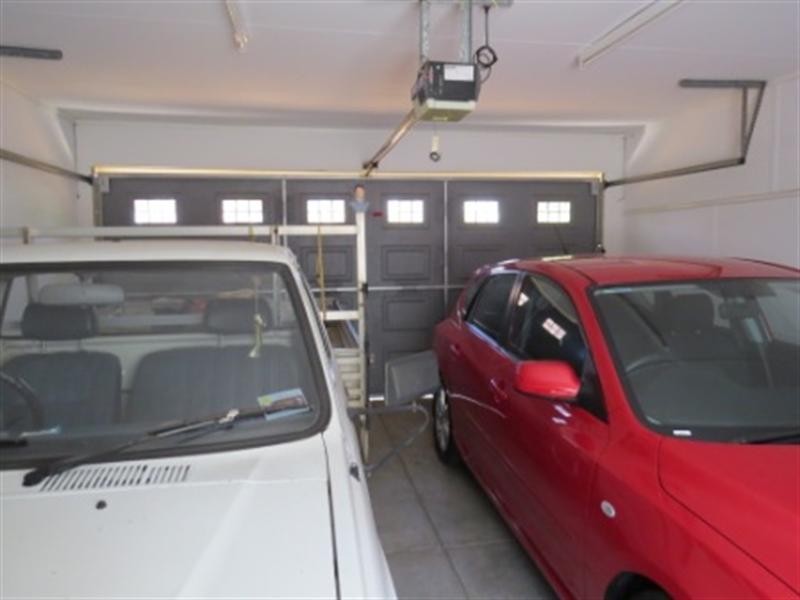 12 Lane Road, Kalamunda WA 6076