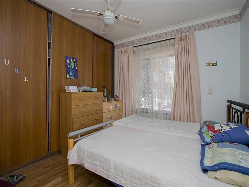 11 Bugendore Street, Maida Vale WA 6057