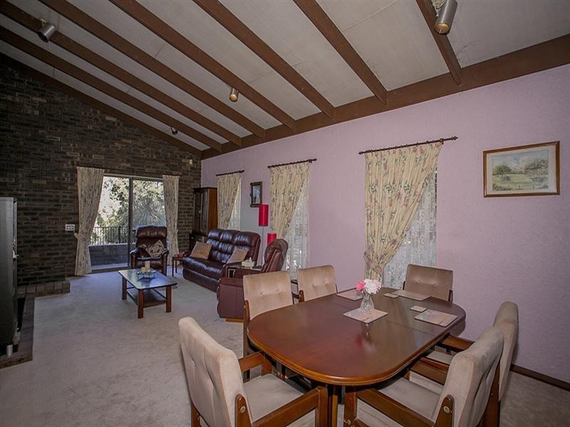 1 Ash Road, Carmel WA 6076