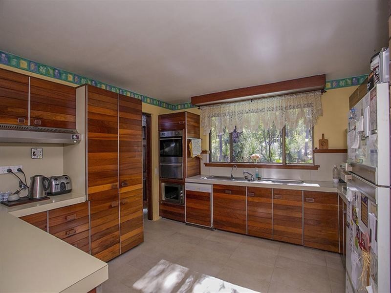 1 Ash Road, Carmel WA 6076