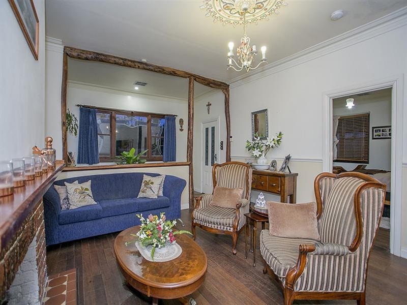 168 Canning Road, Kalamunda WA 6076