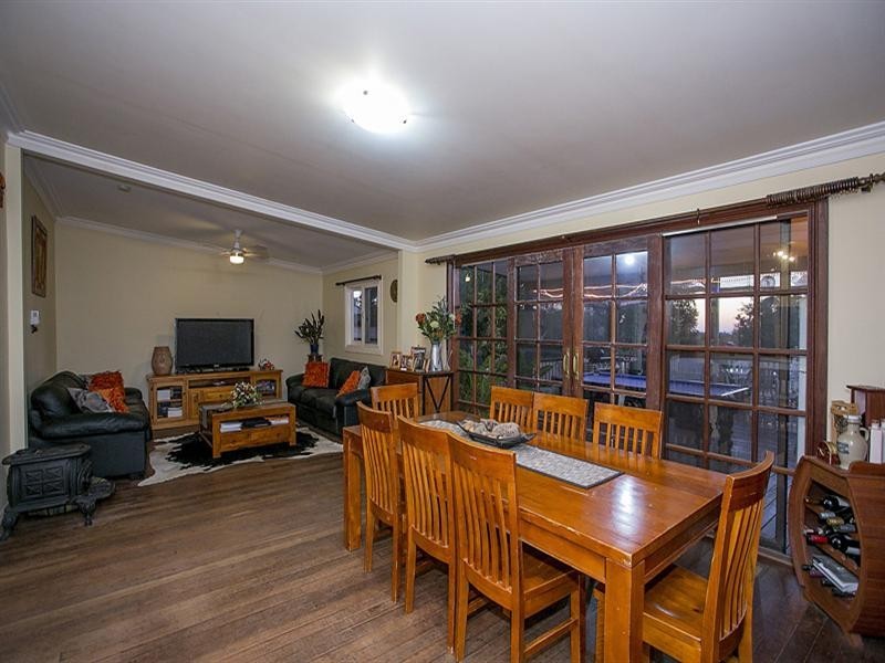 168 Canning Road, Kalamunda WA 6076