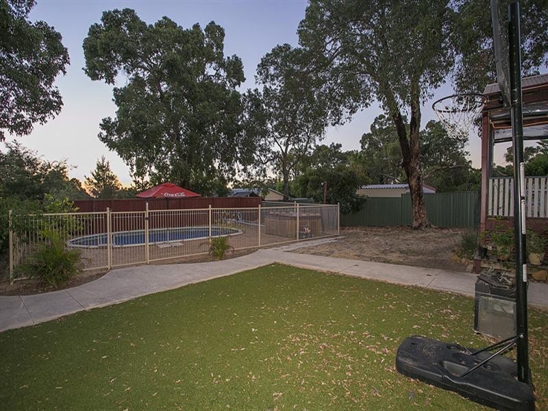 168 Canning Road, Kalamunda WA 6076
