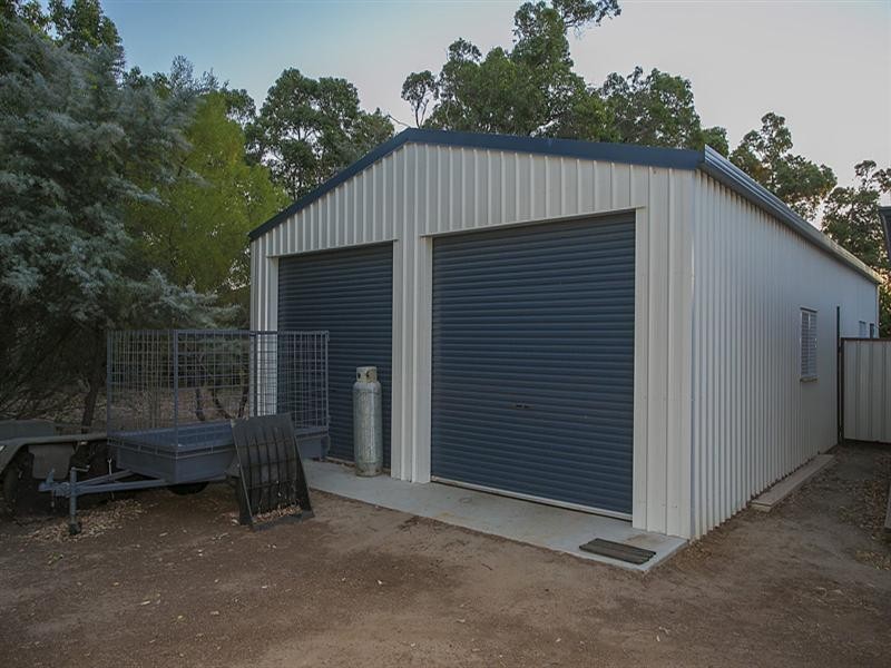 168 Canning Road, Kalamunda WA 6076