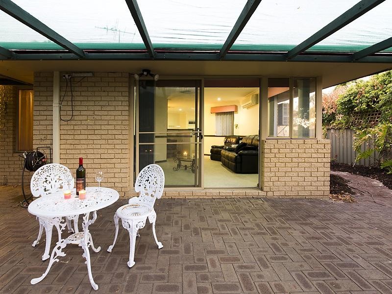 2 Cable Close, Seville Grove WA 6112