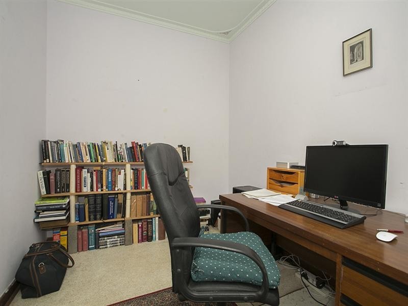 6 Gilmour Road, Roleystone WA 6111