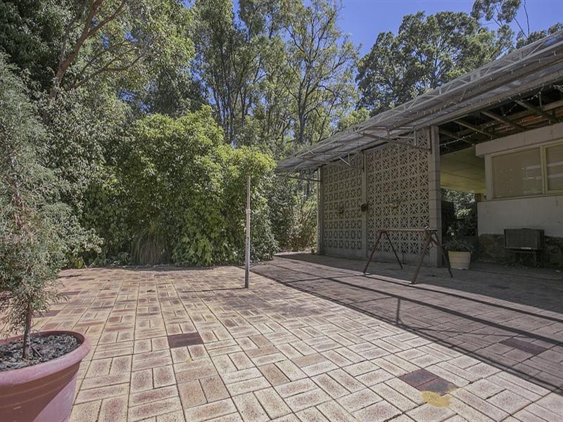 6 Gilmour Road, Roleystone WA 6111