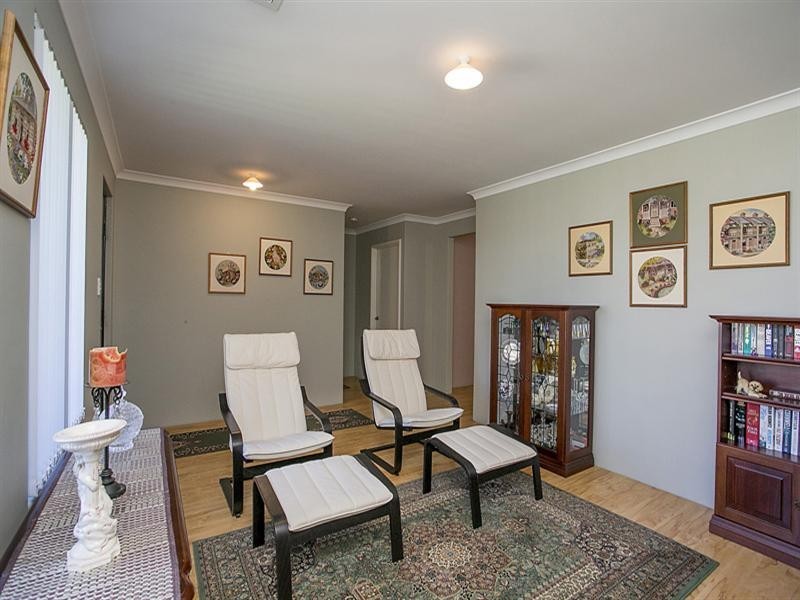 15 Citriadora Avenue, High Wycombe WA 6057