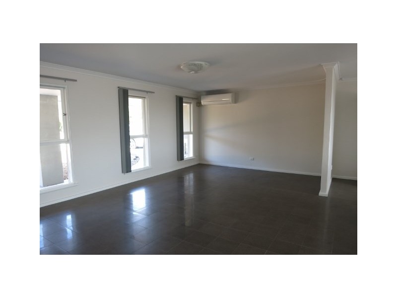 262 Grove Road, Lesmurdie WA 6076