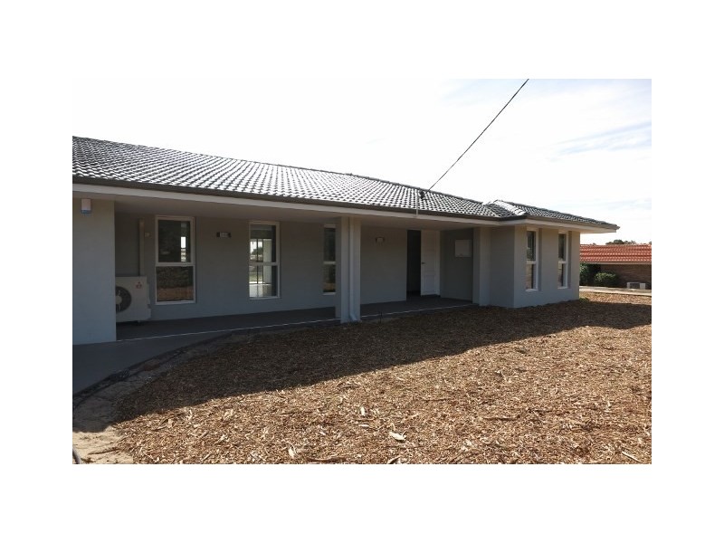 262 Grove Road, Lesmurdie WA 6076