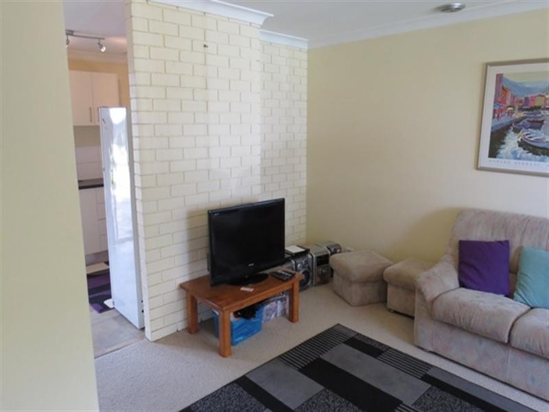 54 Temby Avenue, Kalamunda WA 6076