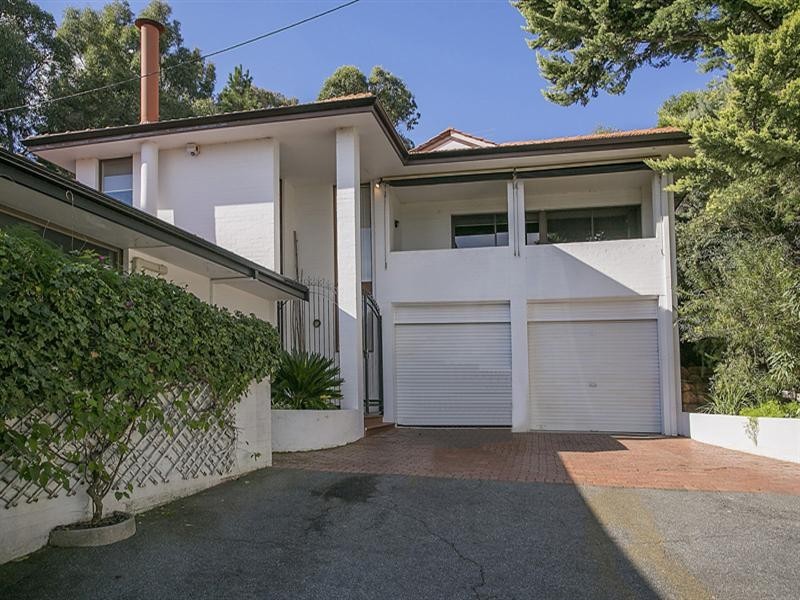 28 Ford Road, Lesmurdie WA 6076