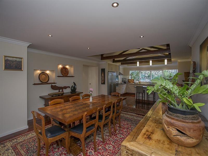 28 Ford Road, Lesmurdie WA 6076