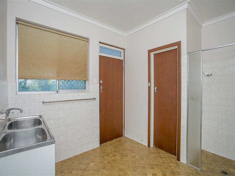 19 Kalamunda Road, Kalamunda WA 6076