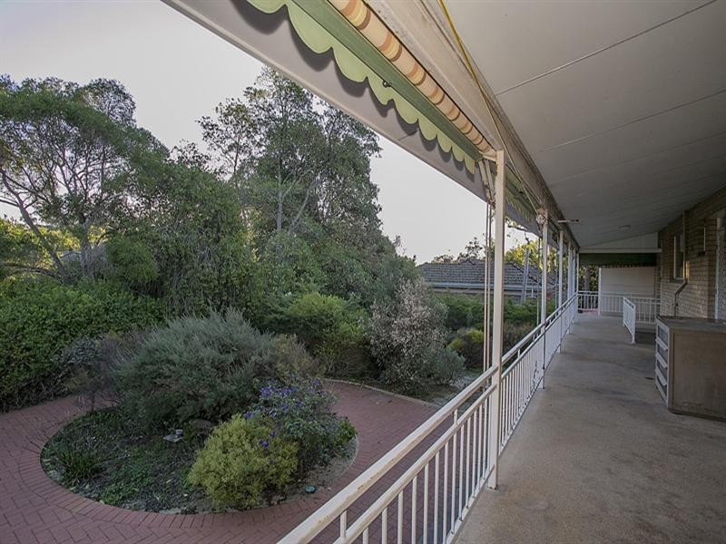 19 Kalamunda Road, Kalamunda WA 6076