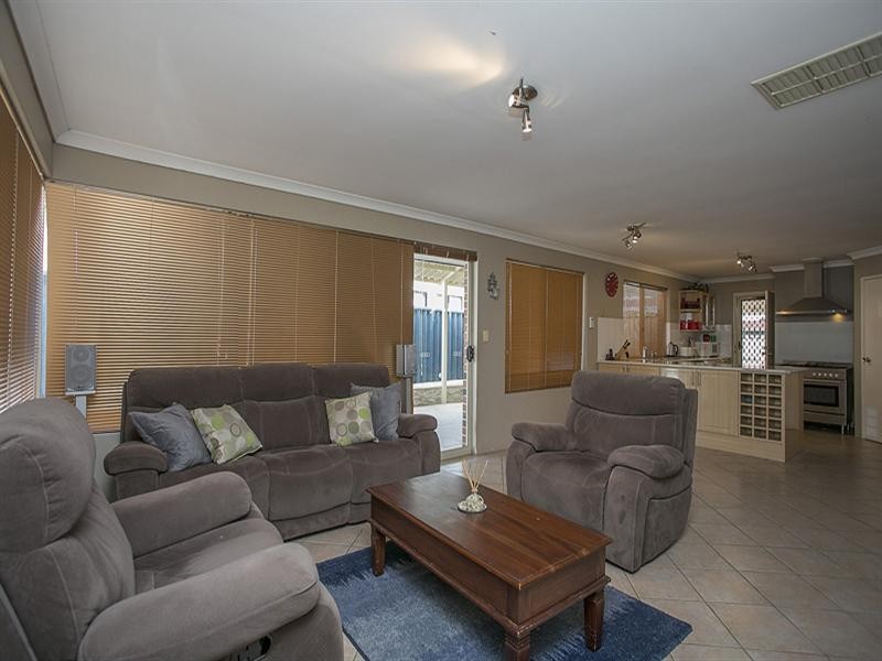 32 Torquata Boulevard, Helena Valley WA 6056