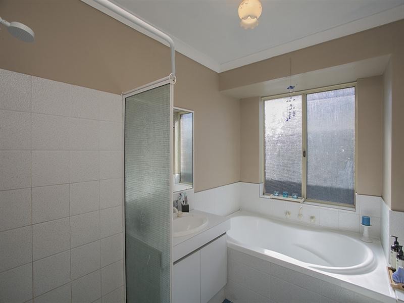 32 Torquata Boulevard, Helena Valley WA 6056