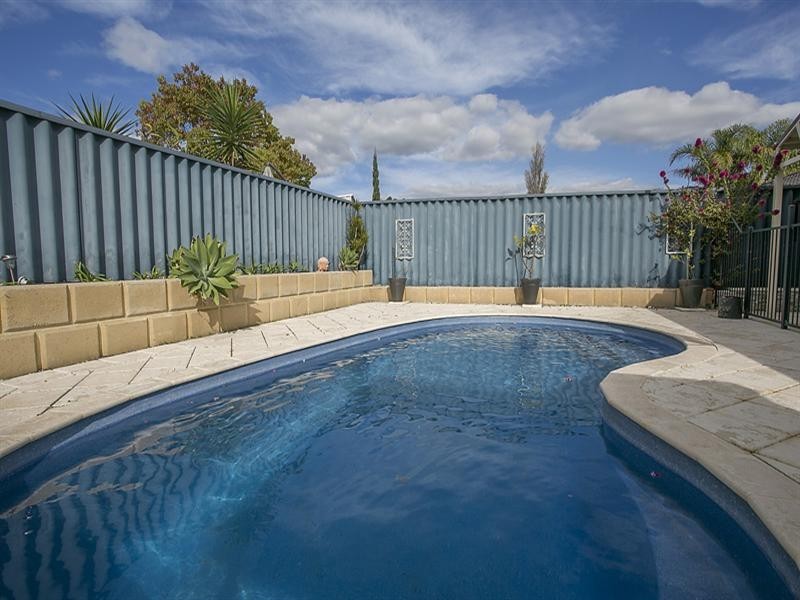 32 Torquata Boulevard, Helena Valley WA 6056