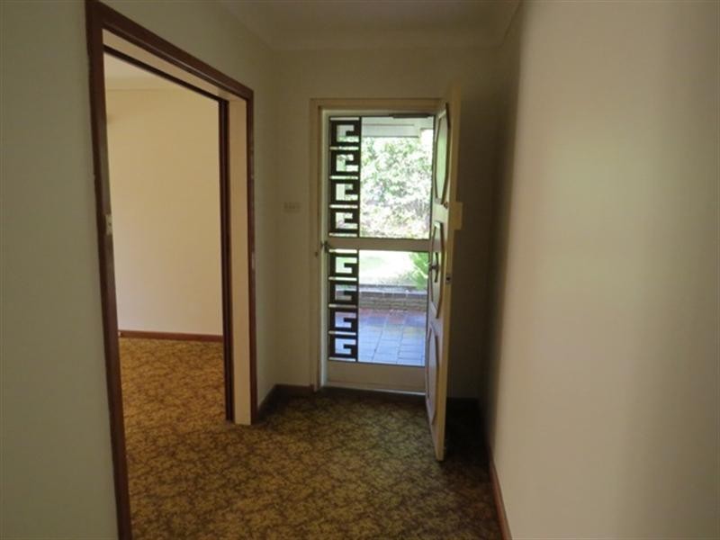 22 Sampson Road, Kalamunda WA 6076