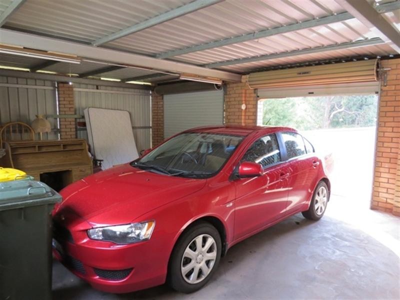 22 Sampson Road, Kalamunda WA 6076