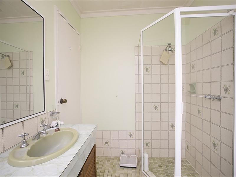 11 Tella Street, Gooseberry Hill WA 6076