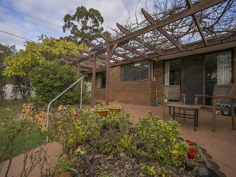 11 Tella Street, Gooseberry Hill WA 6076