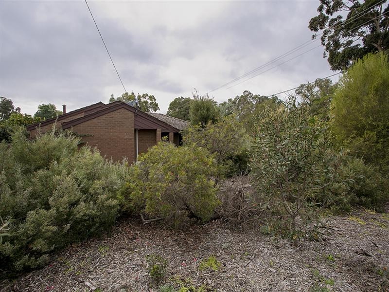 11 Tella Street, Gooseberry Hill WA 6076