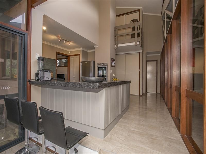 34 Graham Road, Gooseberry Hill WA 6076