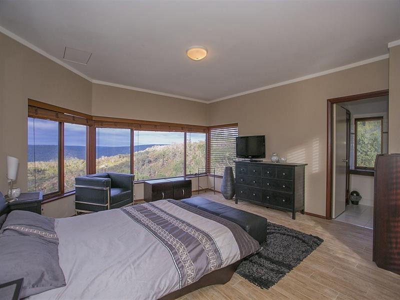 34 Graham Road, Gooseberry Hill WA 6076