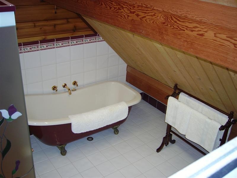 Gooseberry Hill WA 6076