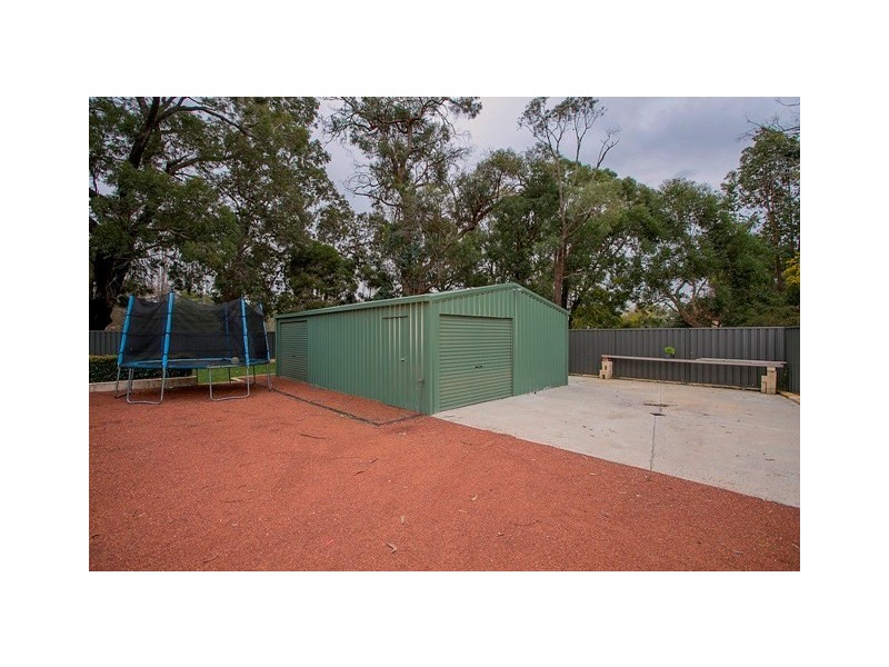 20 Woodview Retreat, Lesmurdie WA 6076